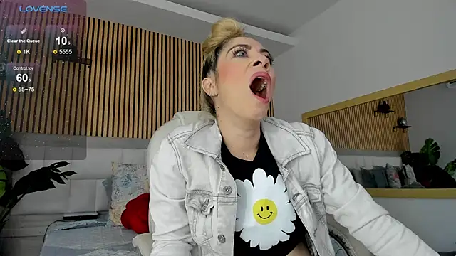 Viktoria Davis online show from 12-02-24, 10:18