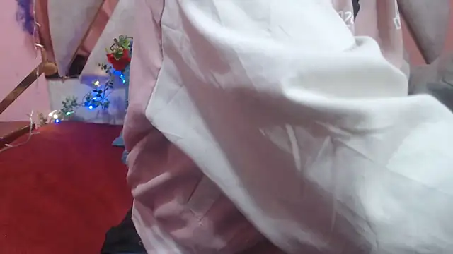 nadescomthxx online show from 10-17-25, 02:30