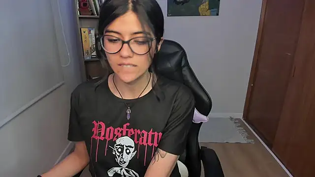 valerie  skyy online show from 01-06-26, 02:59