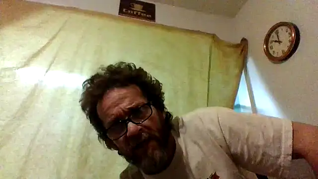 Woodywoodsup1 online show from 12-14-25, 11:32