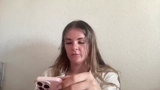 missykat online show from 06-27-26, 04:35
