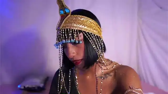 JulietaWinona online show from 10-31-25, 11:11