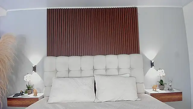 sofi potter  online show from 01-14-26, 04:32