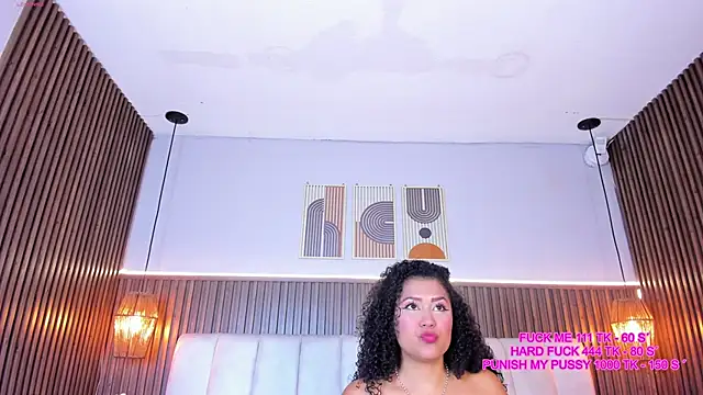 Snapshot of Ashleyy23x chatting on 04-30-26, 07:32 Ashleyy23x online show from 04-30-26, 07:32