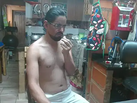 Snapshot of Dr_Pocholate84 chatting on 03-10-25, 04:03 Dr Pocholate84 online show from 03-10-25, 04:03
