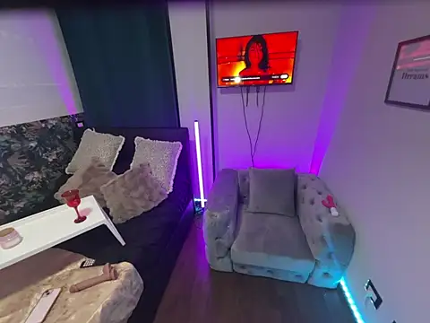 Snapshot of Chloe_Ricci chatting on 12-29-24, 06:27 Chloe Ricci online show from 12-29-24, 06:27