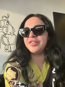 Snapshot of Chloe_Ricci chatting on 12-14-24, 01:59 Chloe Ricci online show from 12-14-24, 01:59