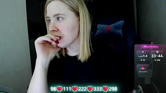 Olivia Munk online show from 04-09-26, 03:52