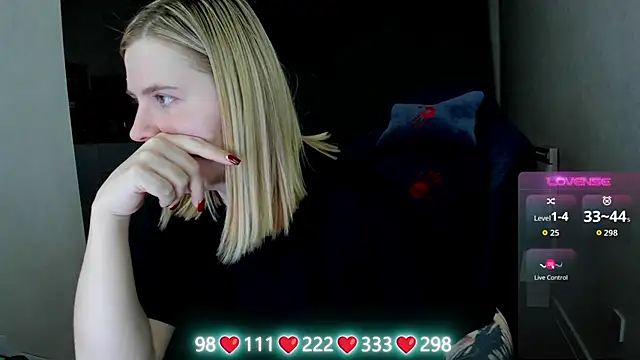 Olivia Munk online show from 04-09-26, 06:19