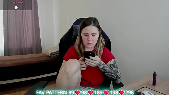 Olivia Munk online show from 03-14-25, 07:04