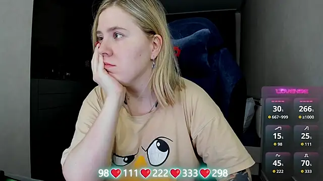 Olivia Munk online show from 04-05-26, 03:46