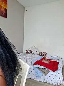 Kamdollie online show from 07-08-26, 05:52