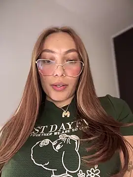 MichelleFerry  online show from 12-16-24, 07:37