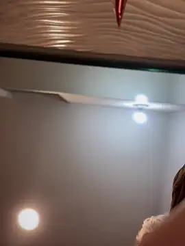 MichelleFerry  online show from 02-05-25, 05:09