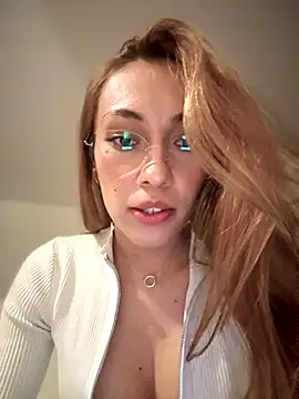 MichelleFerry  online show from 09-12-25, 02:23