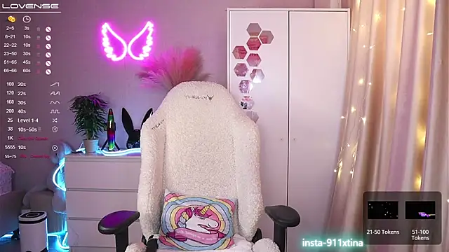 Break-me-Shake-me online show from 03-01-25, 06:24