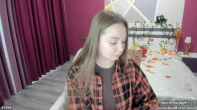 Snapshot of LizaGost chatting on 10-11-25, 11:55 LizaGost online show from 10-11-25, 11:55