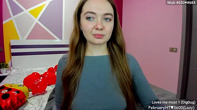 Snapshot of LizaGost chatting on 02-18-25, 04:03 LizaGost online show from 02-18-25, 04:03