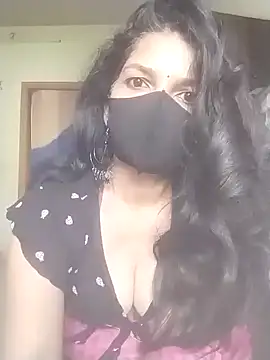 Snapshot of Shuttii_25 chatting on 02-24-26, 04:13 Shuttii 25 online show from 02-24-26, 04:13