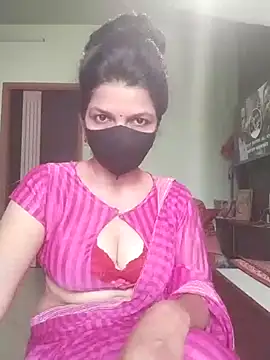 Snapshot of Shuttii_25 chatting on 10-09-25, 04:46 Shuttii 25 online show from 10-09-25, 04:46