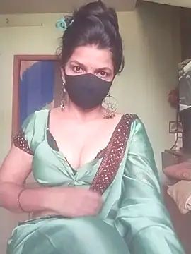 Snapshot of Shuttii_25 chatting on 02-25-26, 05:51 Shuttii 25 online show from 02-25-26, 05:51