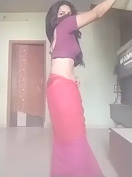 Snapshot of Shuttii_25 chatting on 02-12-26, 04:23 Shuttii 25 online show from 02-12-26, 04:23