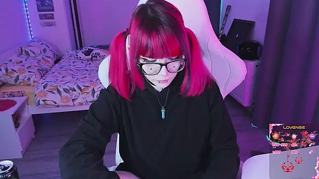 Yumi Youkai online show from 03-15-26, 12:23