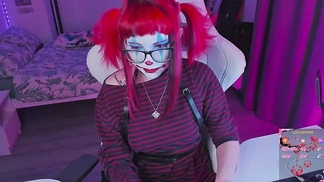 Snapshot of Yumi_Youkai chatting on 10-11-25, 06:31 Yumi Youkai online show from 10-11-25, 06:31