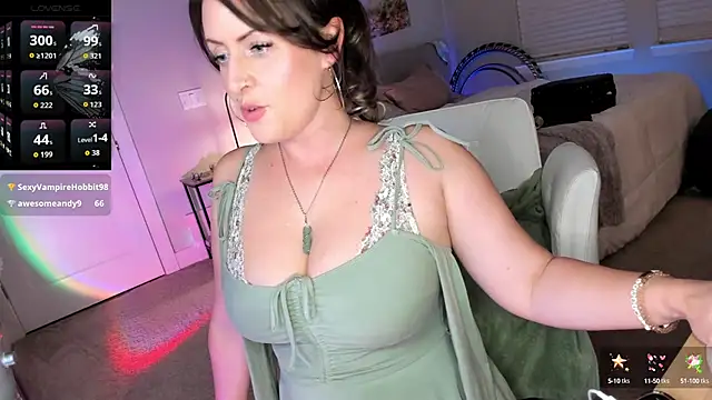 Snapshot of lovejulietxo chatting on 10-01-25, 02:17 lovejulietxo online show from 10-01-25, 02:17