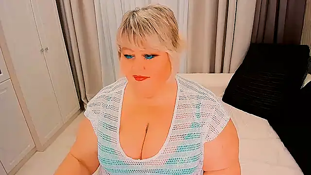 BIGTITSBBW online show from 10-22-25, 07:02