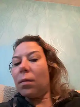 Snapshot of BabyNila chatting on 10-13-25, 06:04 BabyNila online show from 10-13-25, 06:04