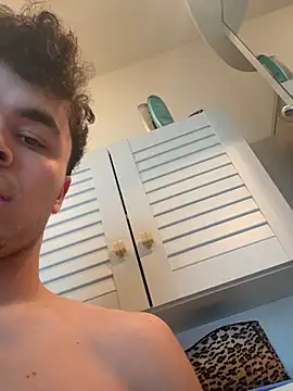 giovanni5281 online show from 03-04-26, 08:44