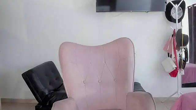 selene king2 online show from 02-02-26, 03:33