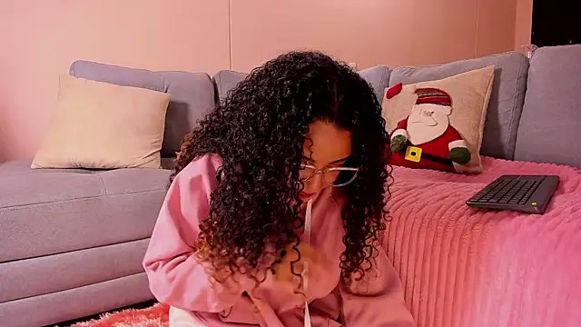 DAHLIA BROWNIE online show from 12-17-25, 04:28