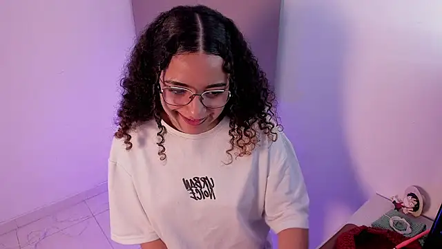 DAHLIA BROWNIE online show from 03-13-25, 04:49