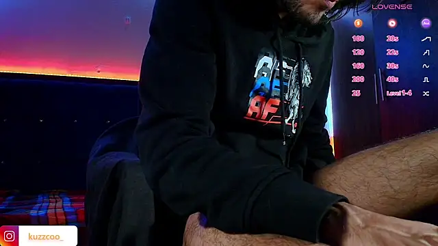 kuzzcoo online show from 02-07-26, 03:14