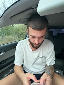 ElChapoGuzman95 online show from 10-18-25, 04:47