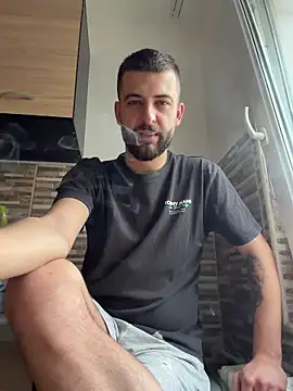 ElChapoGuzman95 online show from 12-04-25, 06:34