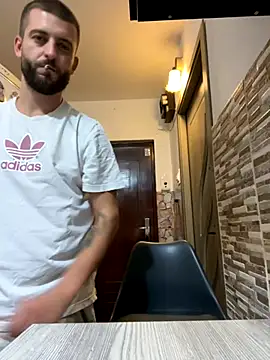 ElChapoGuzman95 online show from 10-06-25, 06:41