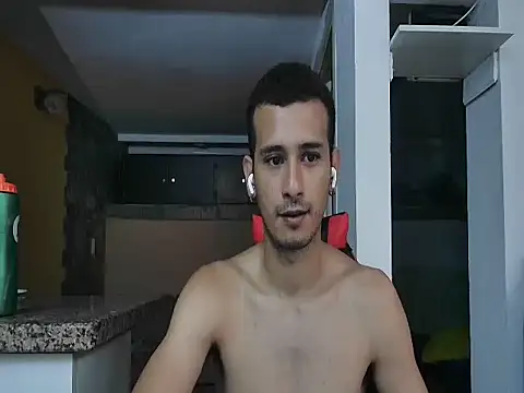 talktome4 online show from 03-18-26, 05:47