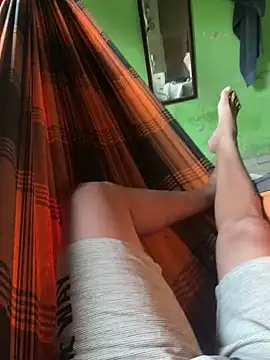 Duduhott online show from 12-22-24, 08:25