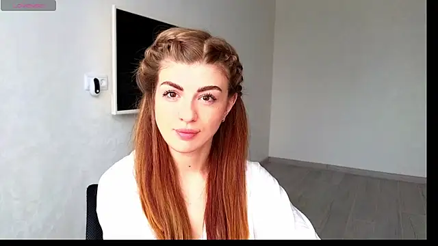  comefeelme  online show from 03-10-25, 07:33