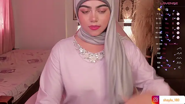 shayla 18 online show from 02-26-25, 10:26