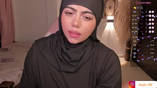 shayla 18 online show from 02-25-25, 11:15