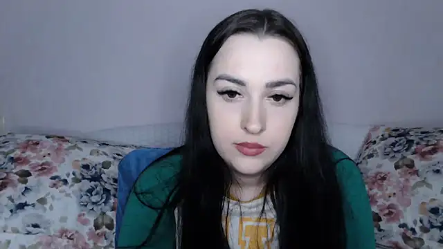 Snapshot of vitalina_freedom chatting on 01-25-25, 02:47 vitalina freedom online show from 01-25-25, 02:47