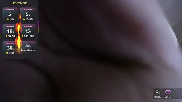 Snapshot of tiffany__pink chatting on 05-08-26, 06:34 tiffany pink online show from 05-08-26, 06:34