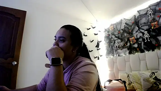 tiffany  pink online show from 10-21-25, 06:18