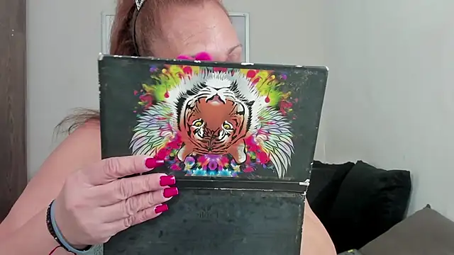 Cheryl JONES online show from 11-14-25, 06:06