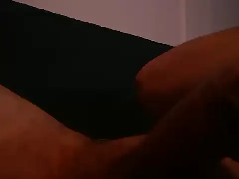 Snapshot of cometemicola chatting on 06-15-26, 11:15 cometemicola online show from 06-15-26, 11:15