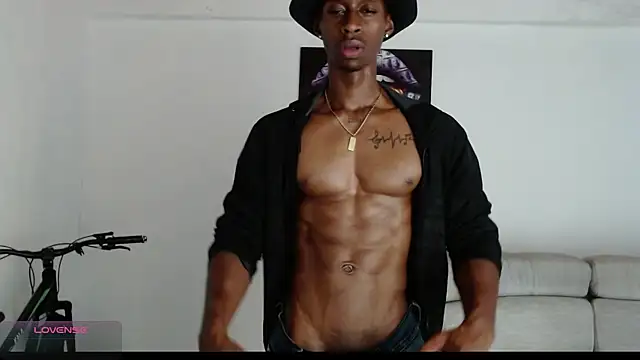 Snapshot of drake_brwon_23 chatting on 05-06-26, 09:02 drake brwon 23 online show from 05-06-26, 09:02